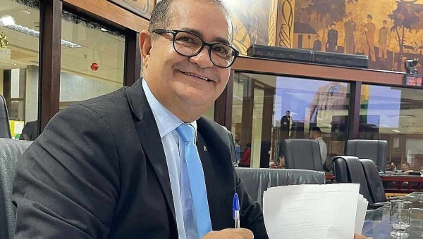 “Qual é a pessoa de baixa renda que pode andar de avião?”, questiona Tanízio Sá ao defender abertura de estrada para Santa Rosa do Purus